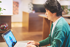 Schedule 一日の流れ オンラインミーティング風景